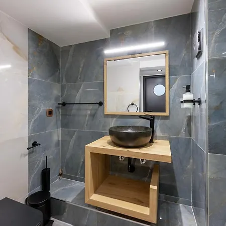 アパート La Casa Center With Jacuzzi