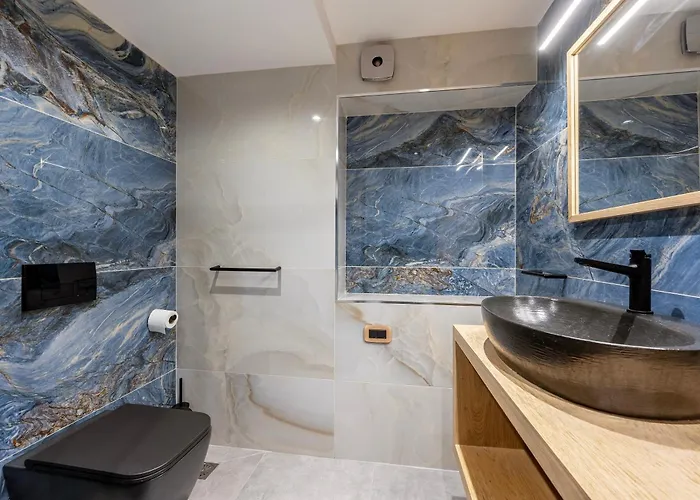 La Casa Center With Jacuzzi Kos