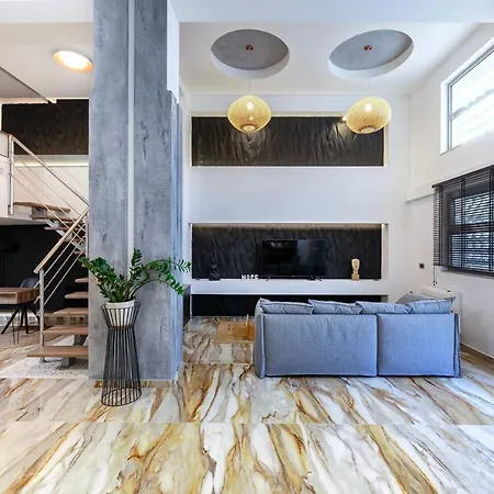 Apartment La Casa Center With Jacuzzi