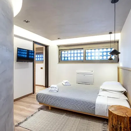 La Casa Center With Jacuzzi شقة *