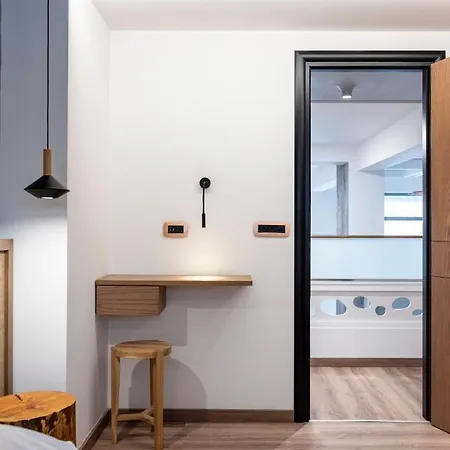 La Casa Center With Jacuzzi