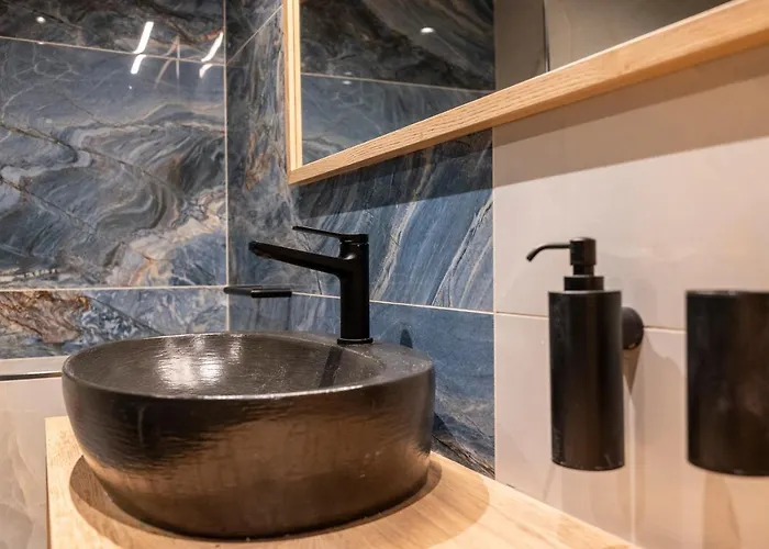 La Casa Center With Jacuzzi Apartamento