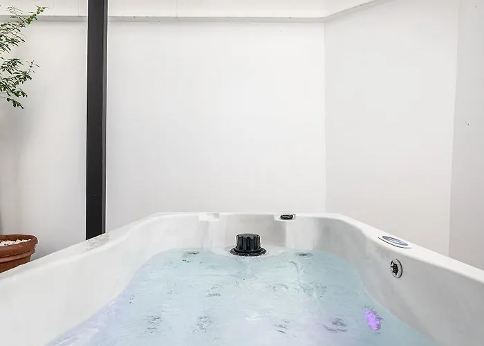 Apartamento La Casa Center With Jacuzzi *